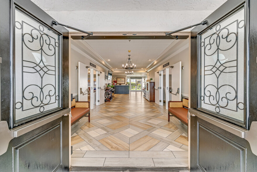 Building Photo - Encinitas Senior Living