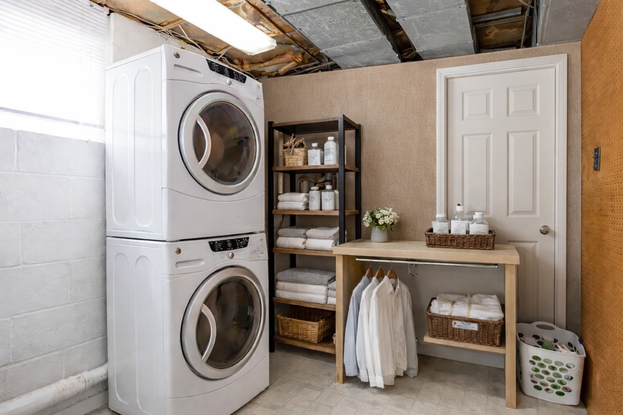 Building Photo - 8808 Allentown Rd