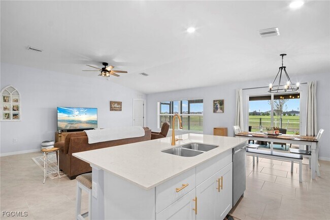 Building Photo - 17741 Paradiso Wy