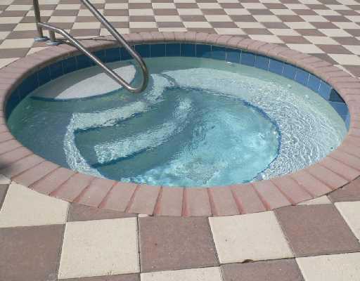 Building Photo - 1221 Lucaya Dr