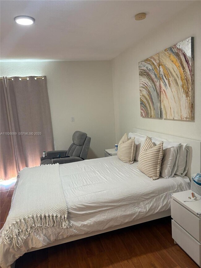 Building Photo - 12842 SW 31st St