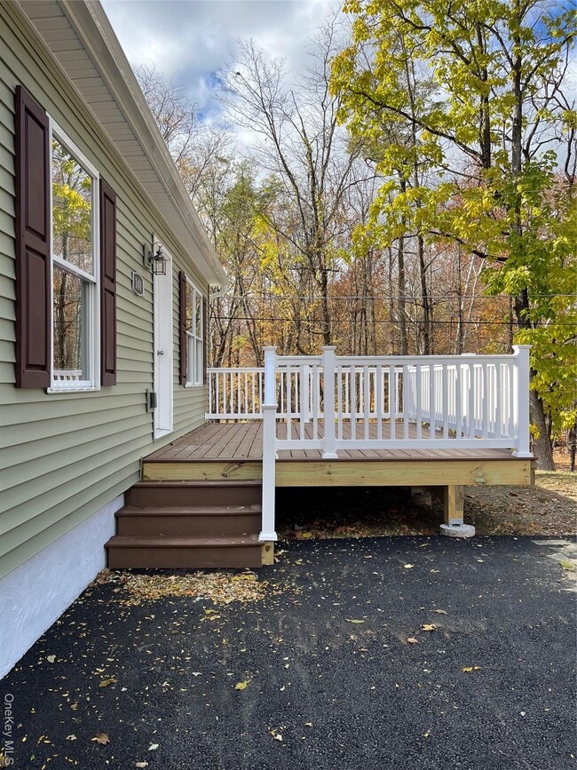 Building Photo - 148 Port Ben Rd