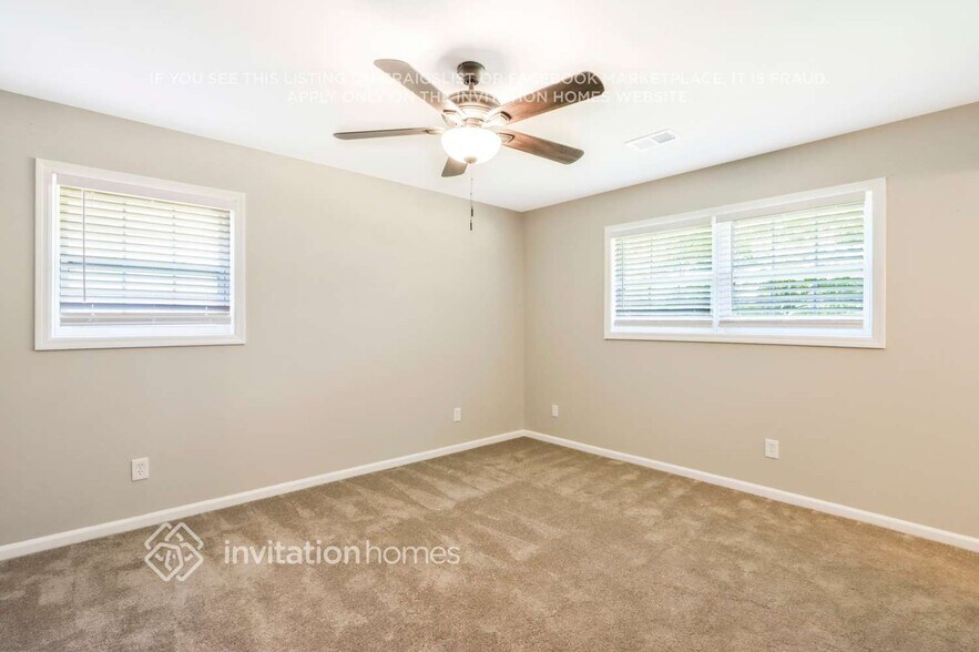 Building Photo - 3871 Leisure Springs Dr