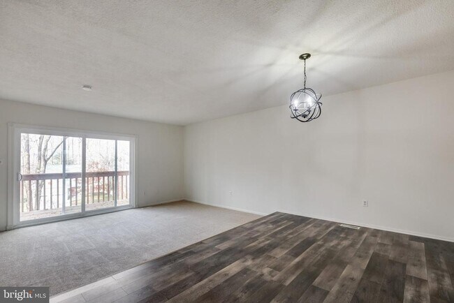 Building Photo - 11770 Stonegate Ln