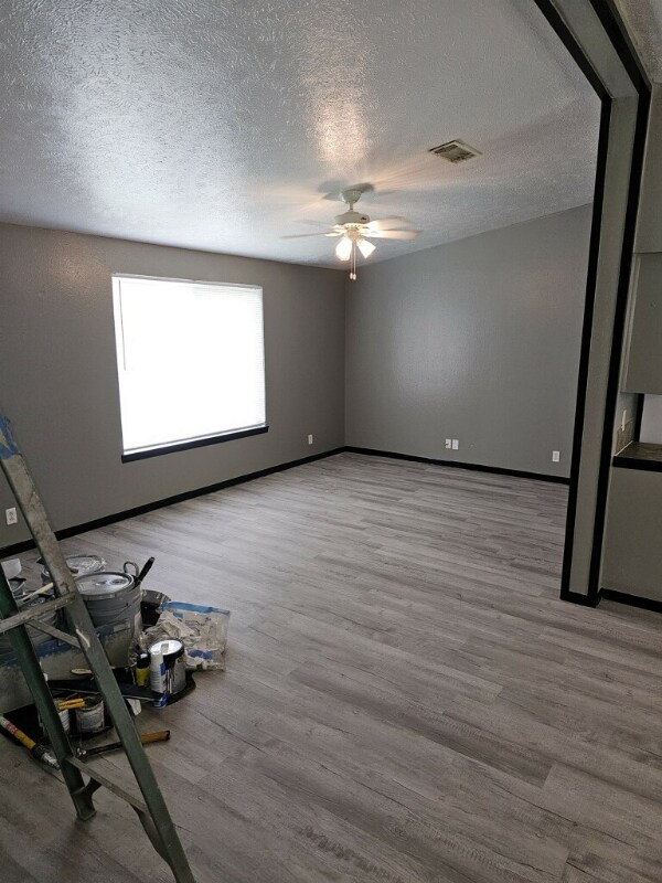 Building Photo - 1610 Birdsong Rd