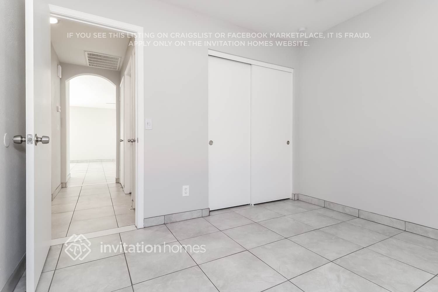 Building Photo - 11312 W Puget Ave