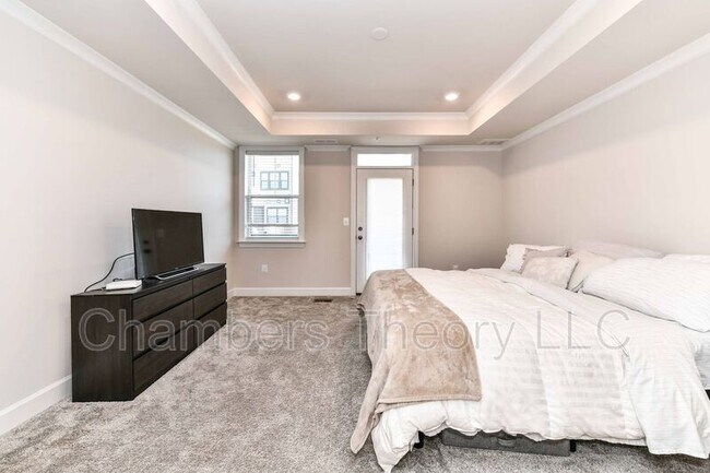 Building Photo - 43446 Stonewood Crossing Ter