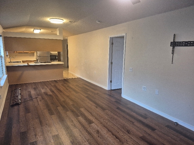 Building Photo - 1108 Sweetbriar St