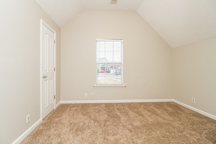 Building Photo - 3076 Ace Wintermeyer Dr