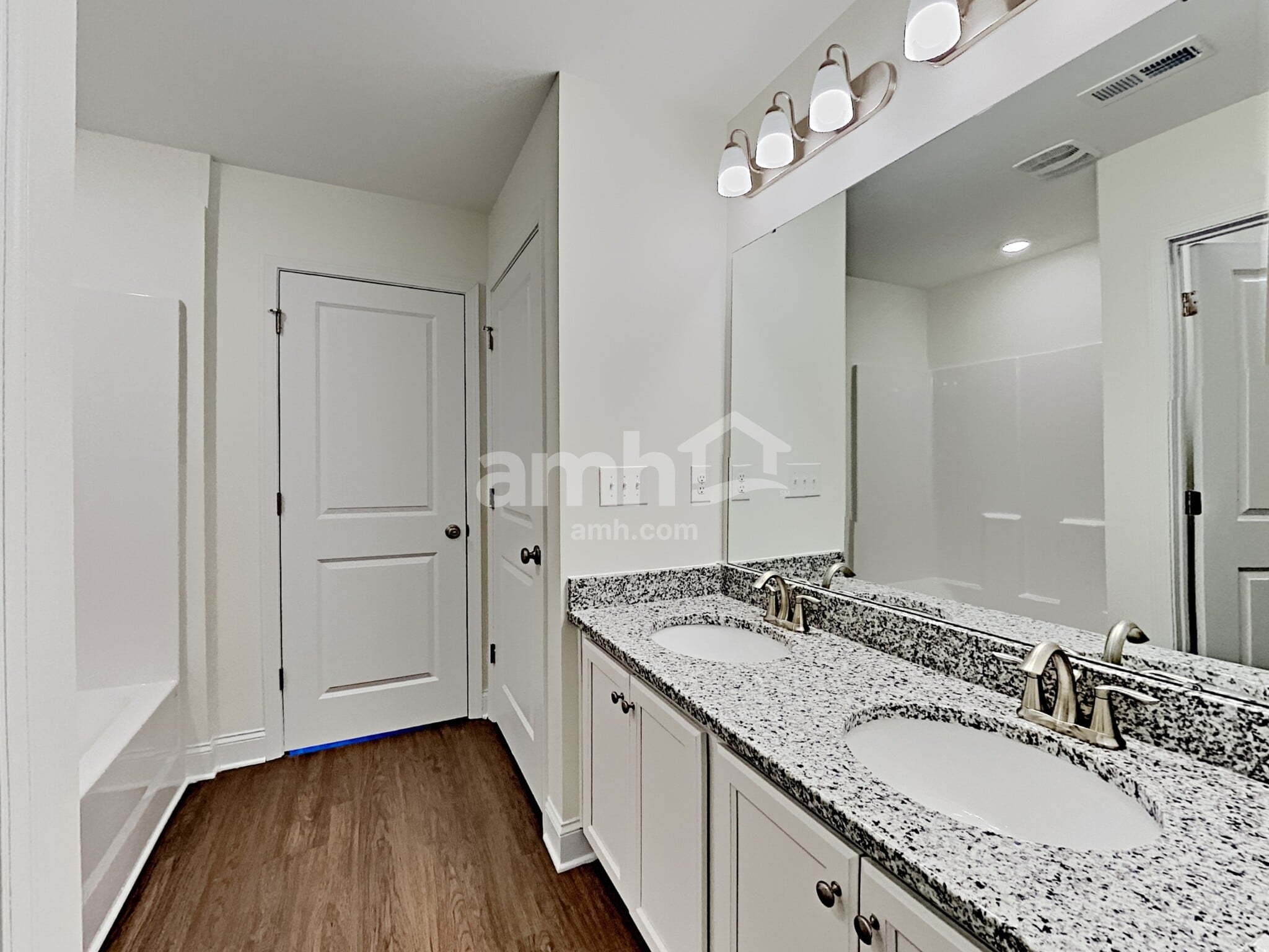 Building Photo - 215 Stowe Rd