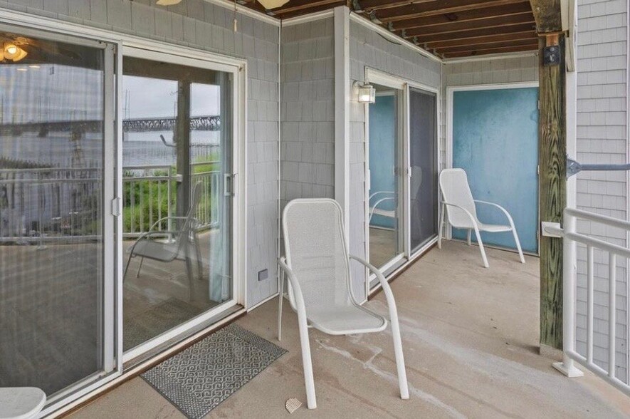 Building Photo - 3 Owens Landing Ct