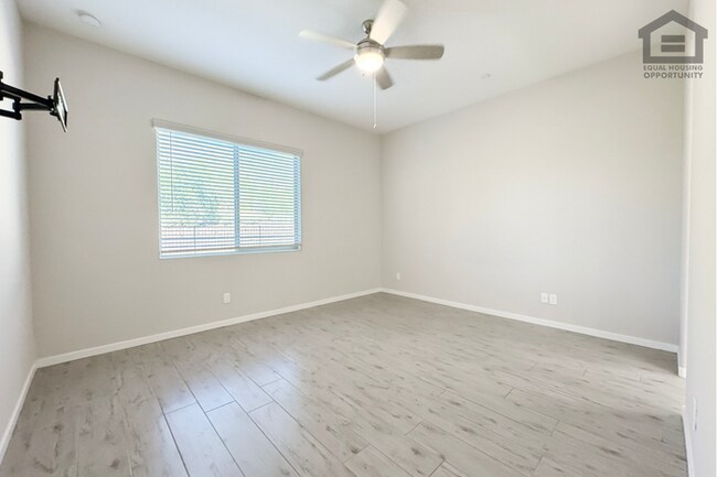 Building Photo - 3Bed/2Bath Home in Cave Creek! Move-In Ready on 05/21/2026! -- NO HOA!