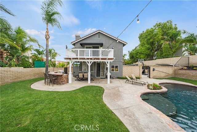 Building Photo - 28470 Rodgers Dr