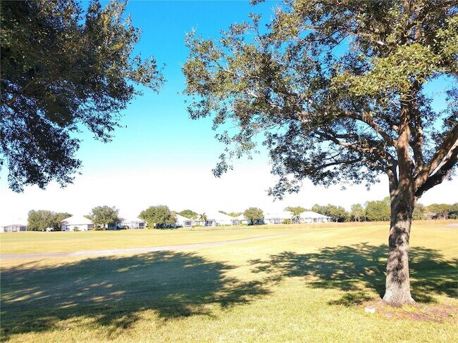 Building Photo - 629 Back 9 Dr