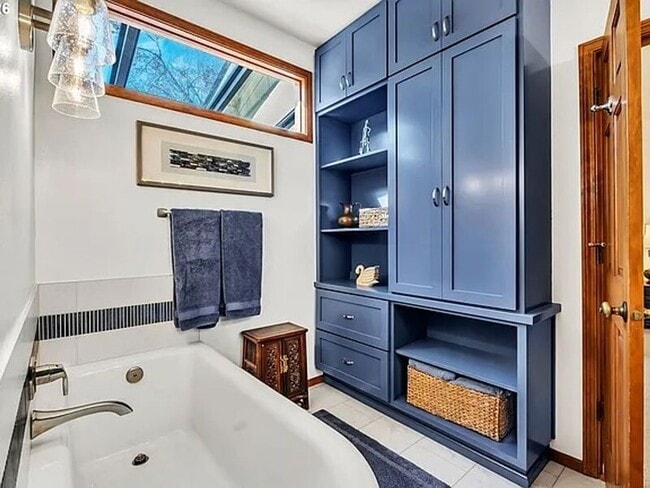Building Photo - 574 Wimbledon Ct