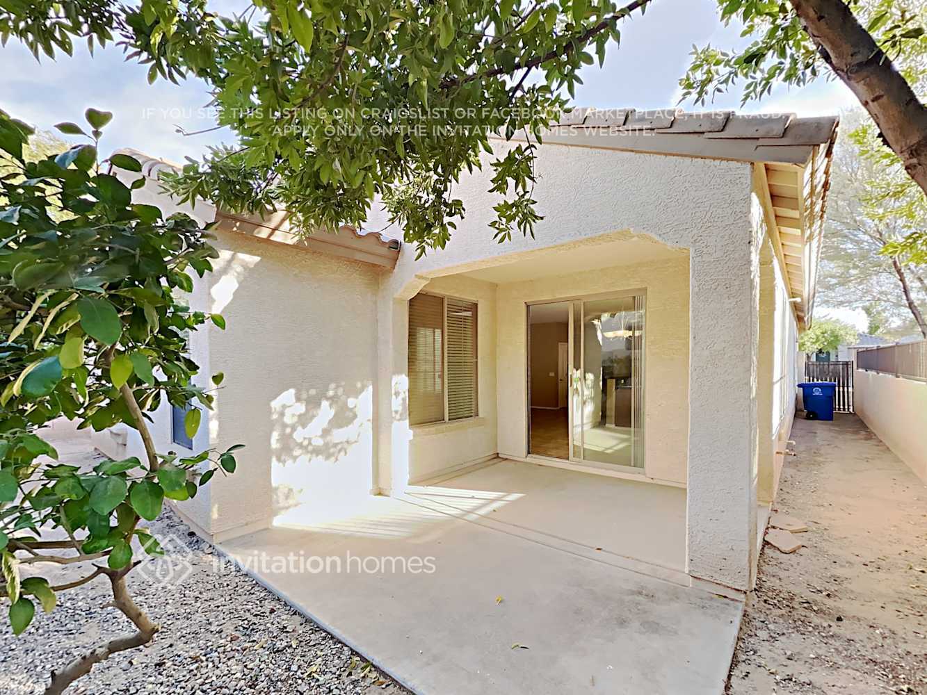 Building Photo - 21024 E Stonecrest Dr