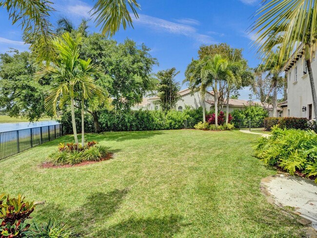 Building Photo - 12328 NW 69th Ct