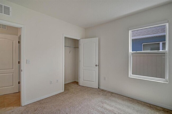 Building Photo - 2321 Tay Wes Dr