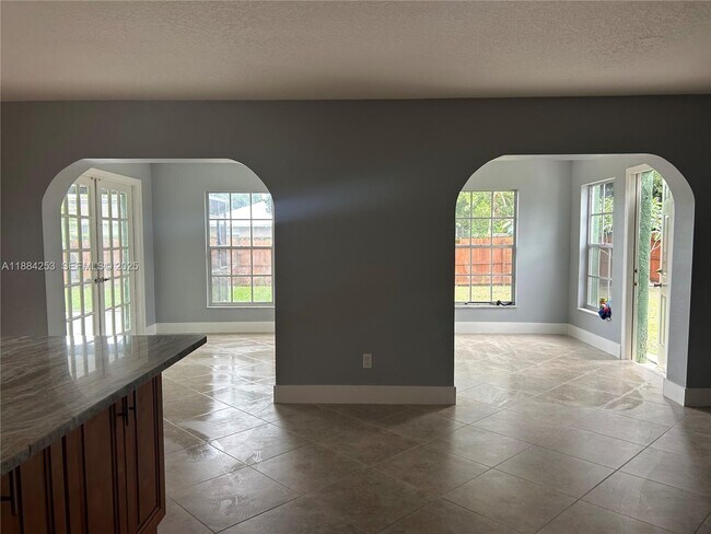 Building Photo - 7109 Santa Rosa Pkwy