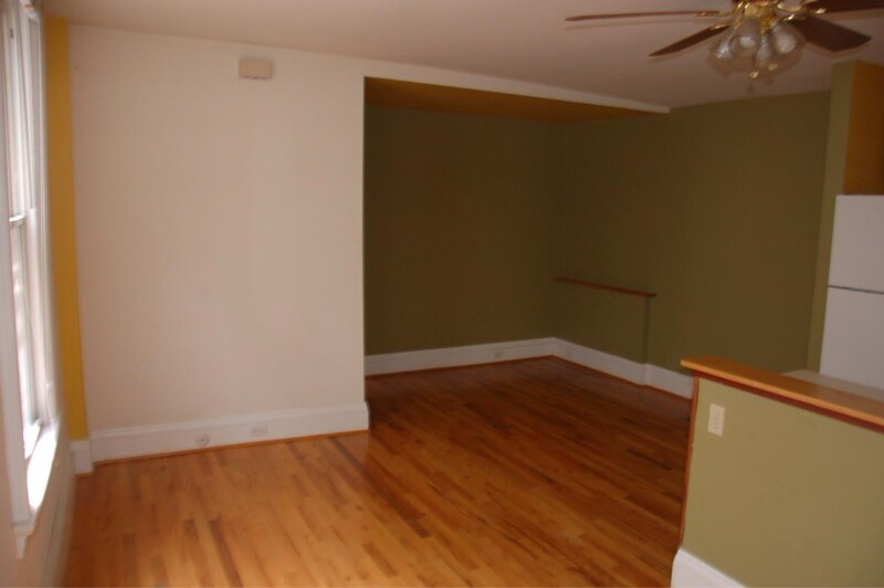 Building Photo - 3 W Hollister St