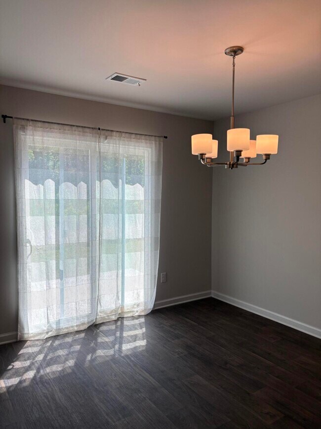 Building Photo - 1848 Lacebark Dr