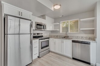Building Photo - 3707 Kentucky Cir
