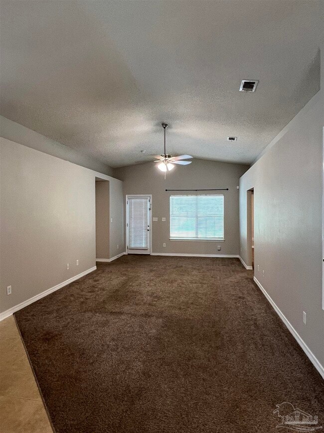 Building Photo - 10440 Millbrook Dr