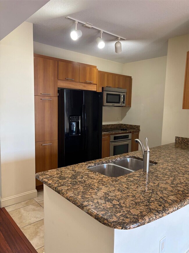 Building Photo - 510 NW 84th Ave