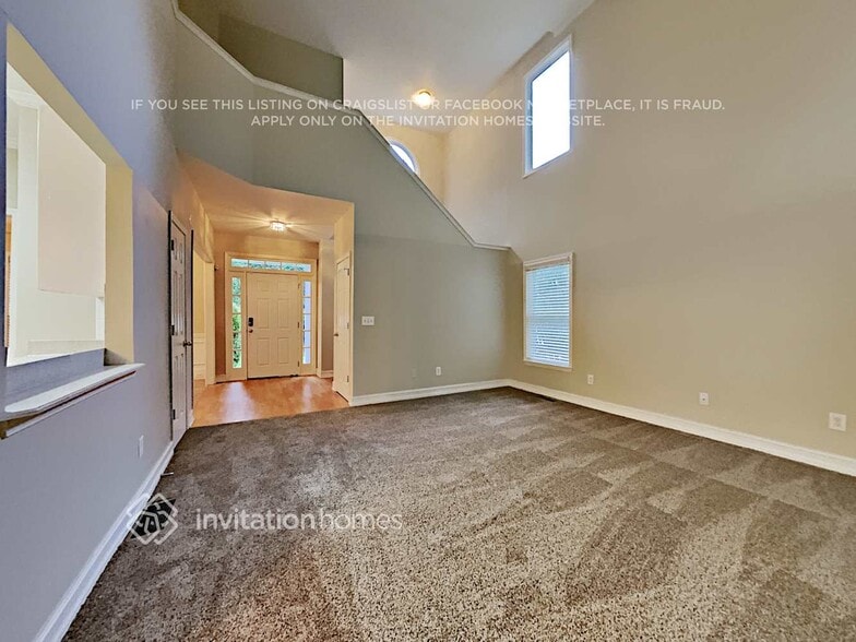 Building Photo - 4559 Silver Peak Pkwy