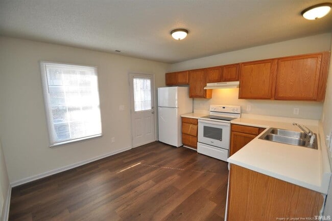 Building Photo - 5432 Talserwood Dr