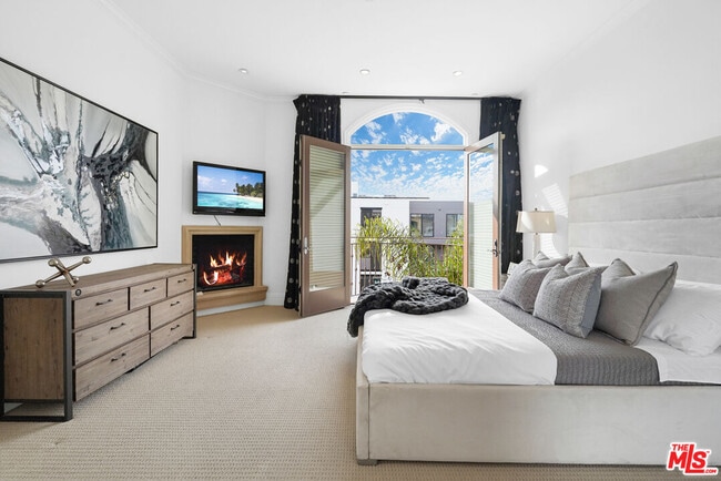 Building Photo - 420 S Hamel Rd