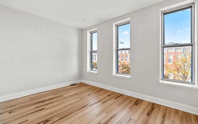 Building Photo - 41X N Collington Ave, Baltimore, MD 21231