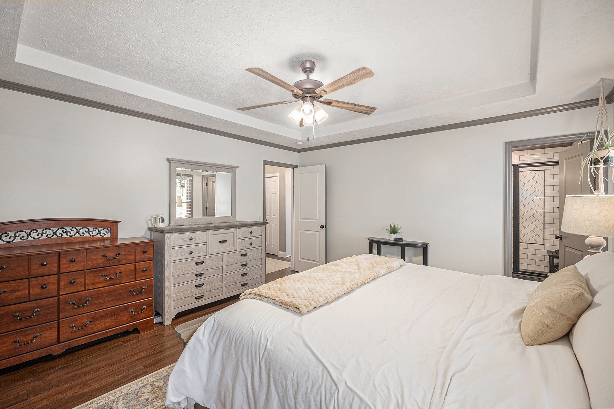 Building Photo - 3738 Burr Oak Dr