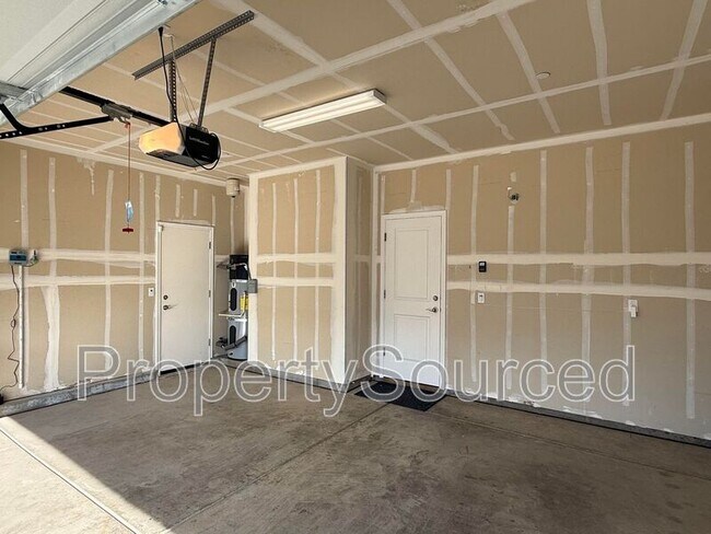 Building Photo - 709 Ephesus Ave