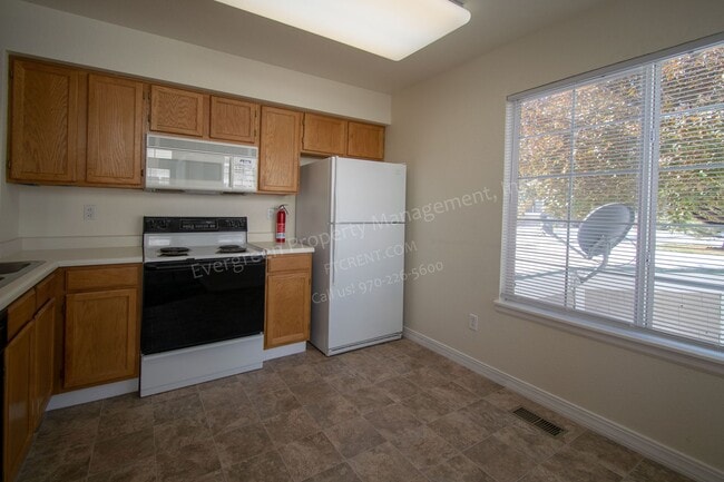 Building Photo - 2602 Timberwood Dr