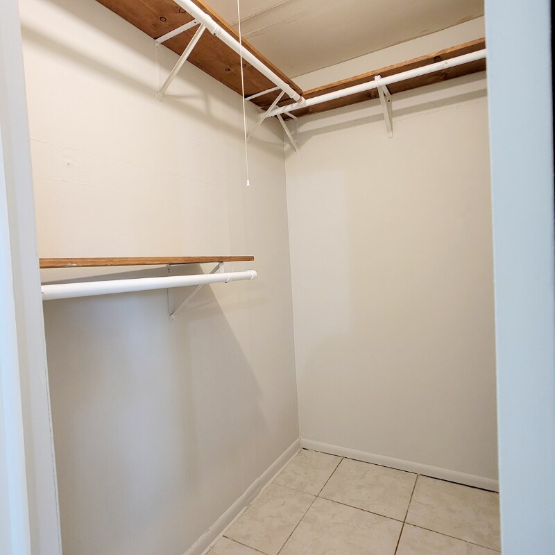 Building Photo - 404 Bullard Pkwy