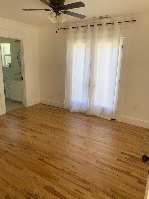 Building Photo - 435 E Yale Ave