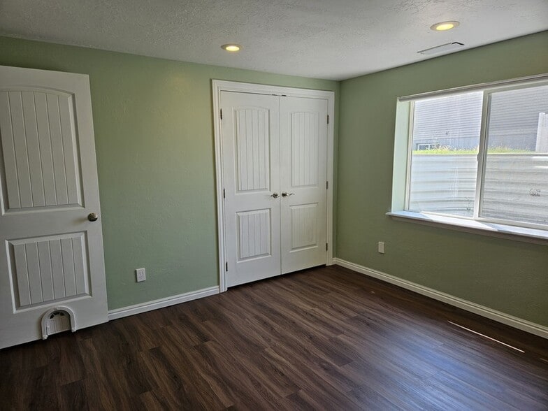 Building Photo - 4211 Lodge Pole Dr