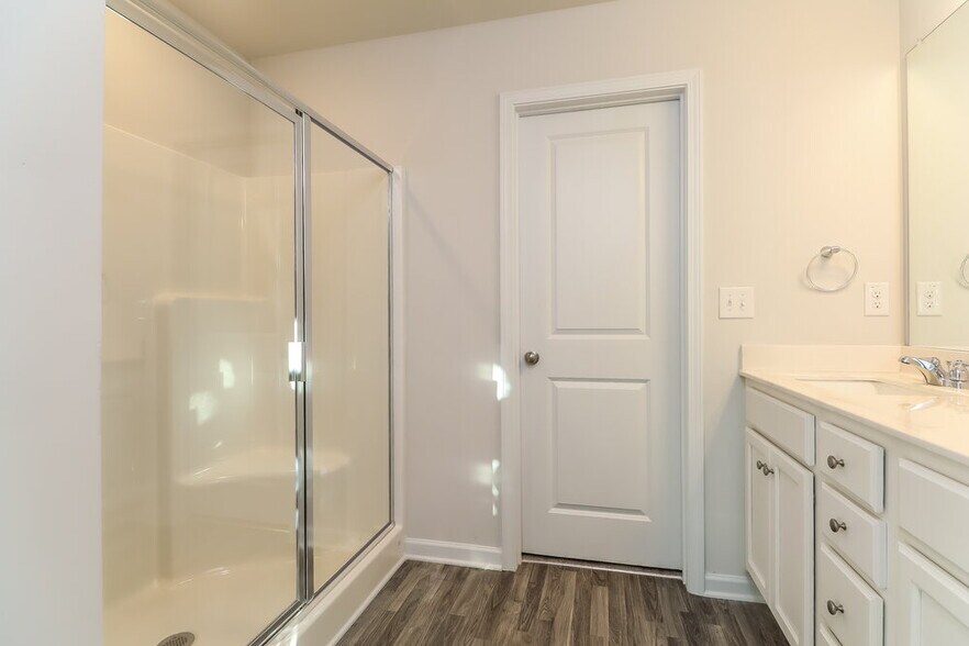 Building Photo - 151 Hamilton Pointe Dr