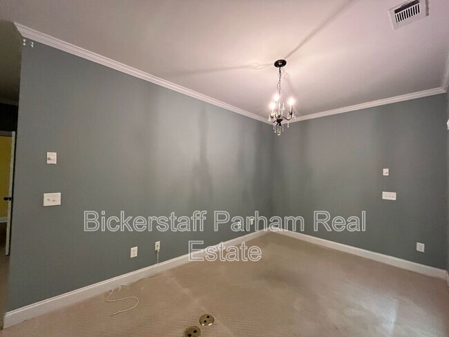 Building Photo - 7073 Spring Walk Dr