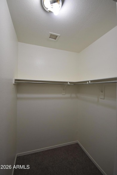 Building Photo - 2404 W Roeser Rd