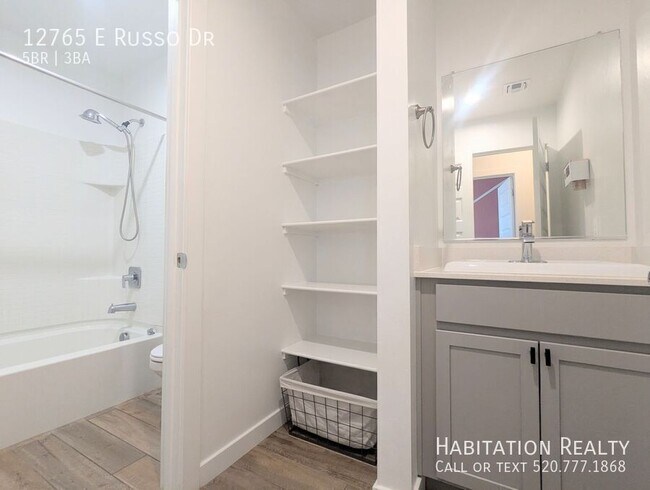 Building Photo - 12765 E Russo Dr