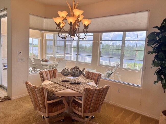 Building Photo - 5480 Sea Edge Dr
