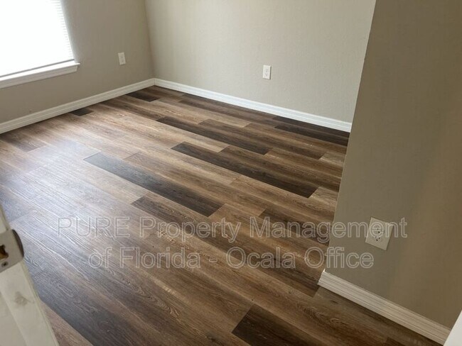 Building Photo - 4288 SW 140th Street Rd