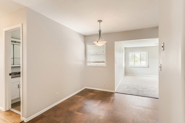 Building Photo - 3399 Emerald Dr