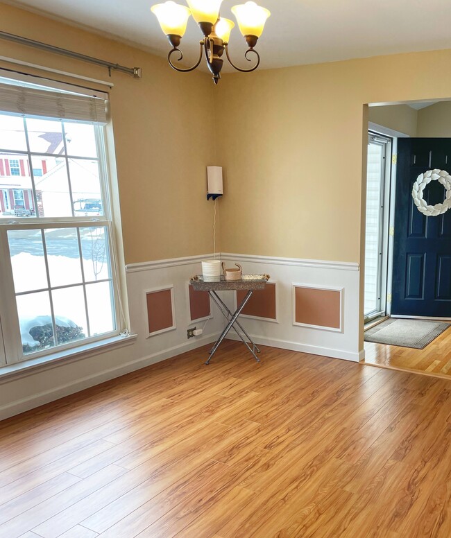 Building Photo - 16 Sea Pines Ct