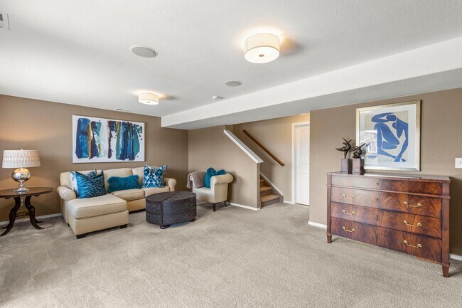 Building Photo - Evolve Real Estate: Meticulous and Luxurious 4 Bedroom + Office + Finished Basement on A Double C...