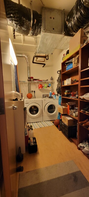 Building Photo - 1111 S Grand Ave