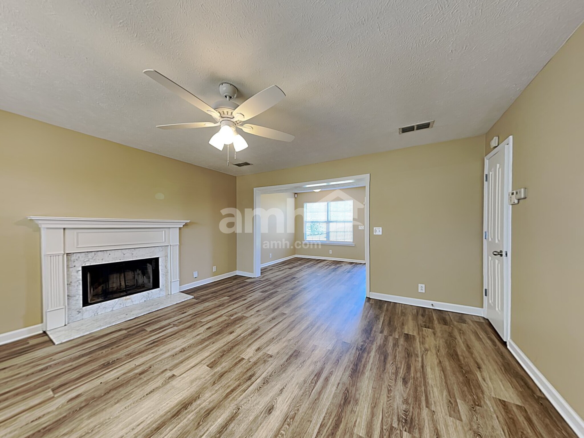 Building Photo - 1665 Saint Andrews Dr