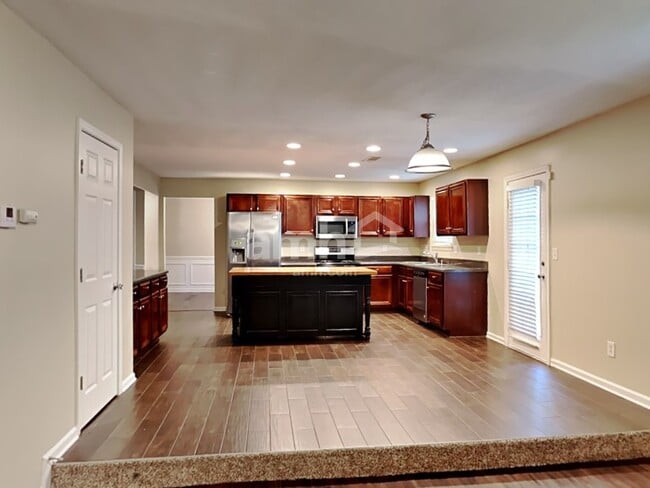 Building Photo - 4909 Lilly Stem Dr